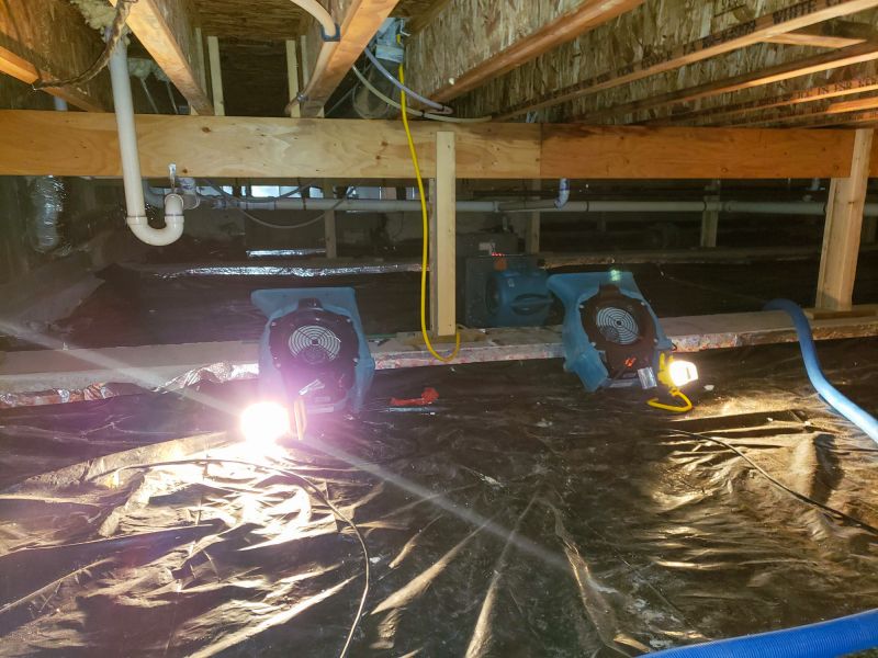 Crawlspace Water Cleanup